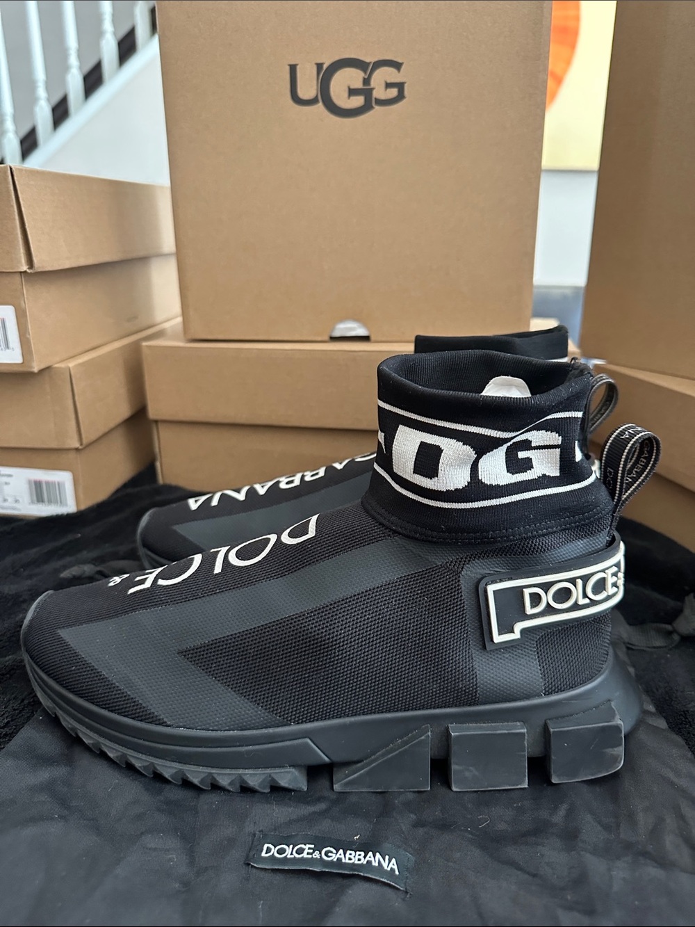 Dolce & Gabbana Black and White Logo Sneaker - Picture 4 of 9
